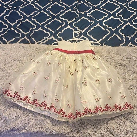 2T Christmas Dress - Picture 2 of 2